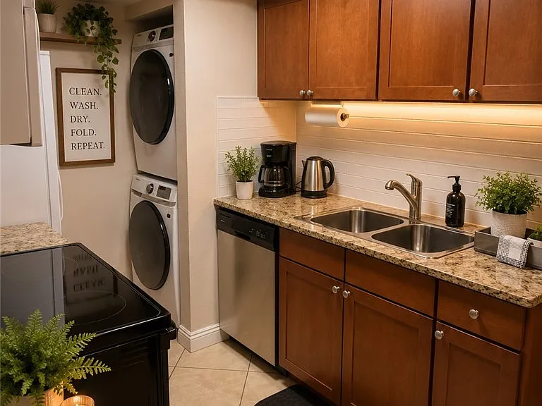 4200 S Valley View Blvd #2054 — Photo 31