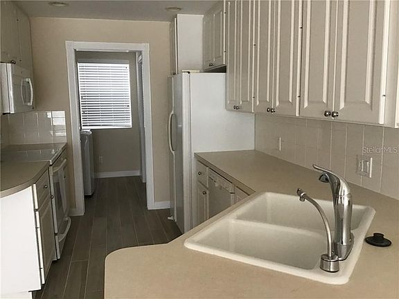 4th image of 7580 Andora Dr