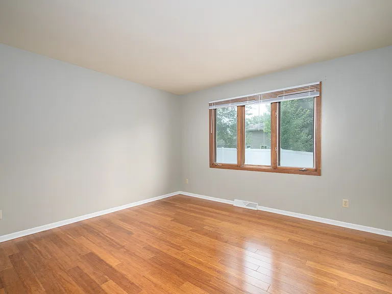 13 Keighley Cir — Photo 7