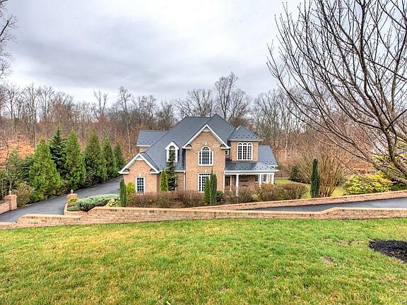 2nd image of 14411 Gildenborough Dr