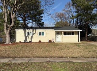 3305 Opoho Cres, Chesapeake, VA 23321