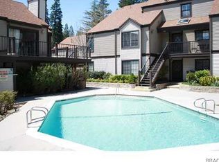 28050 Lakes Edge Rd #189-101, Lake Arrowhead, CA 92352