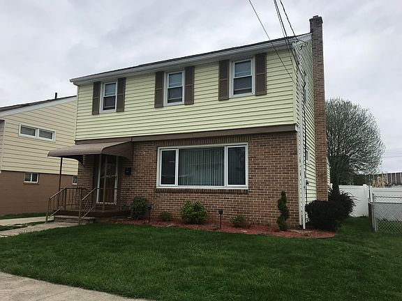 2nd image of 795 Floralon Dr