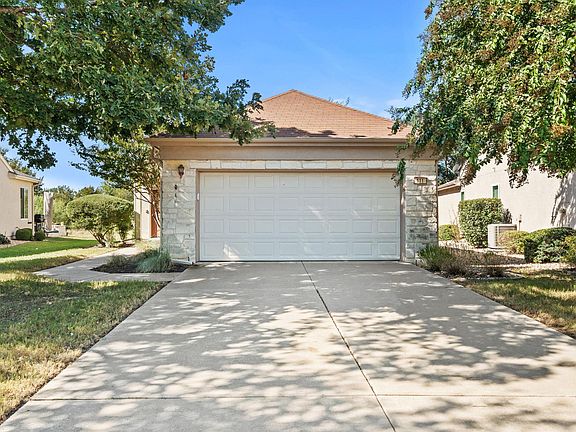 2nd image of 111 Bonham Loop