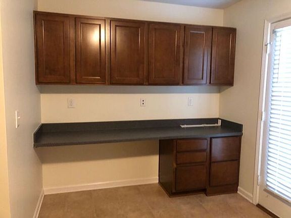 5th image of 244 Killian Way #2037