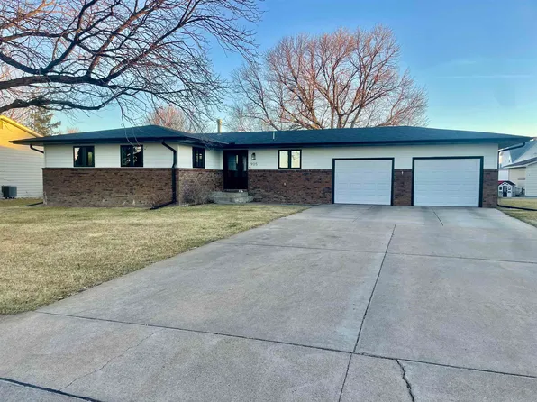 905 23rd St, Gothenburg, NE 69138