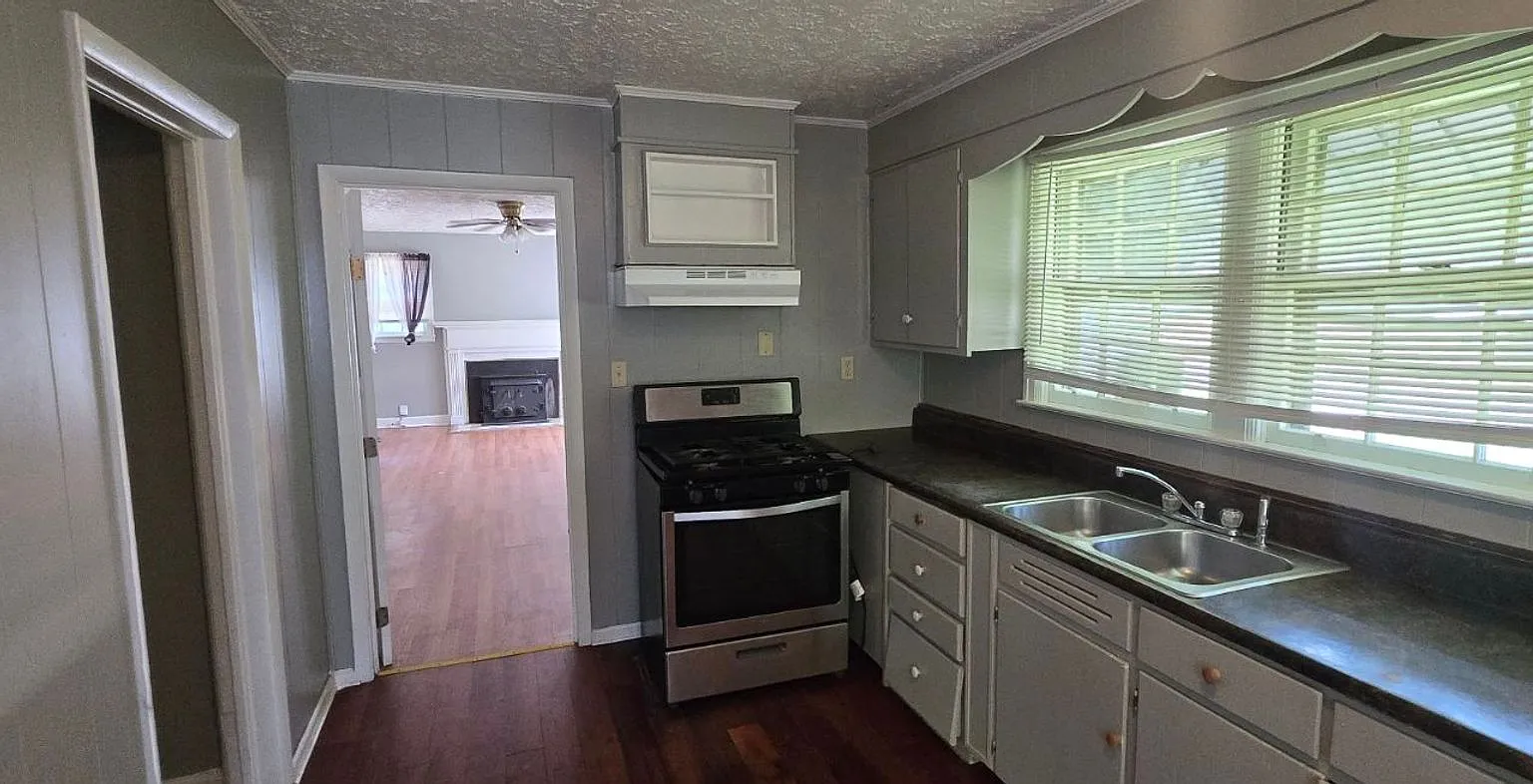 Anniston Rental — Photo 4