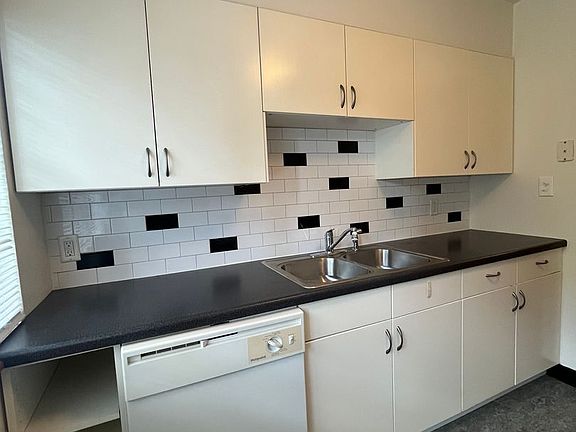 4th image of 622-632 Snelling Ave S #632-5
