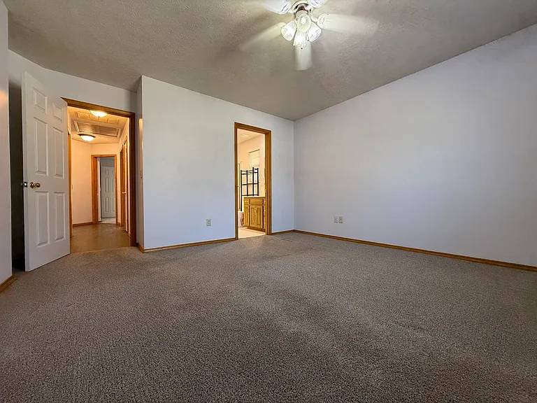 2818 E Lombard St — Photo 13