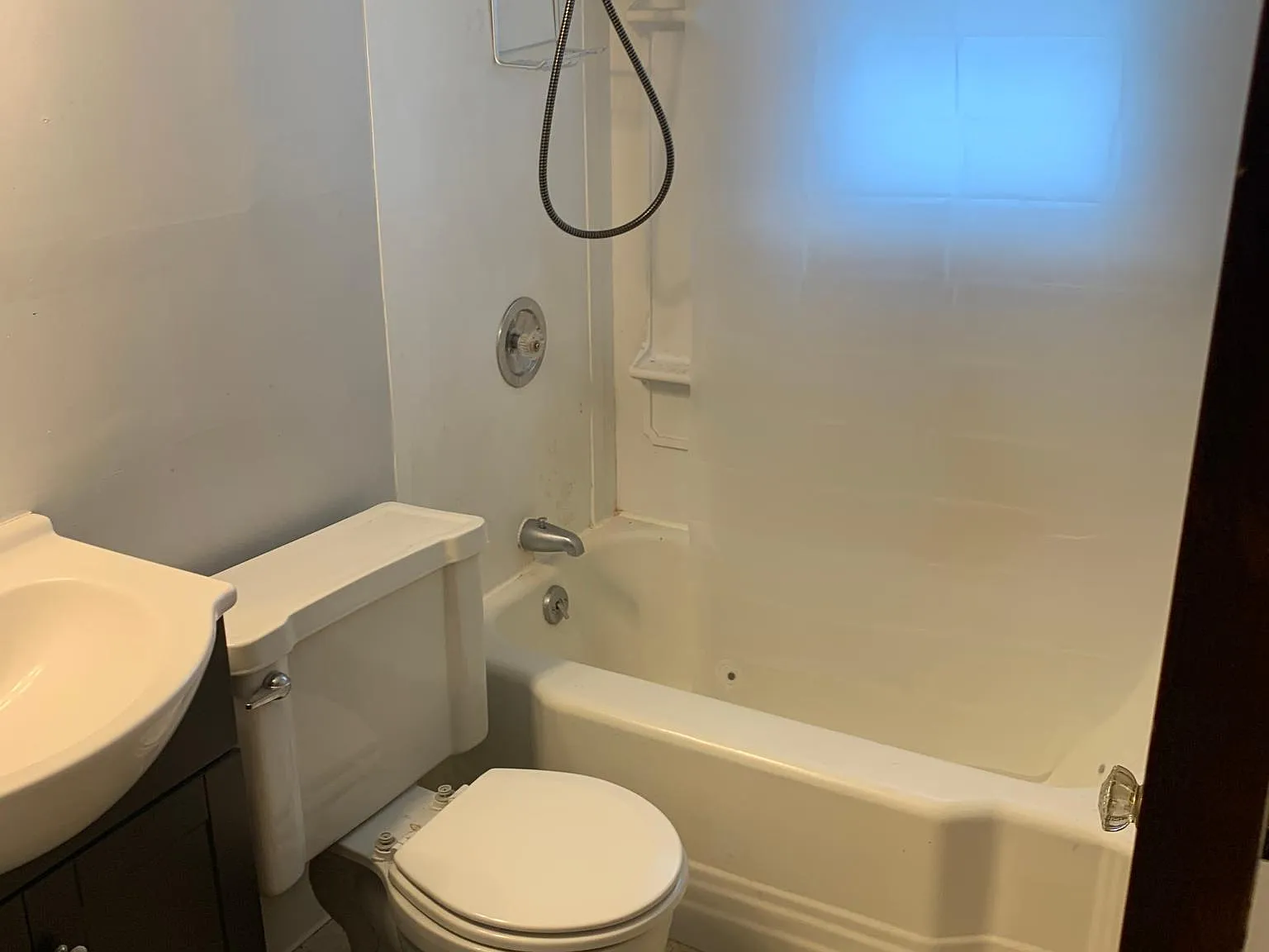 2 bed, 980 sqft, $1,325 — Photo 3