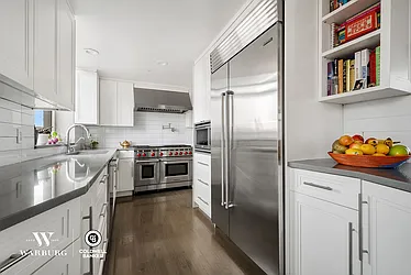 Sold by Coldwell Banker Warburg