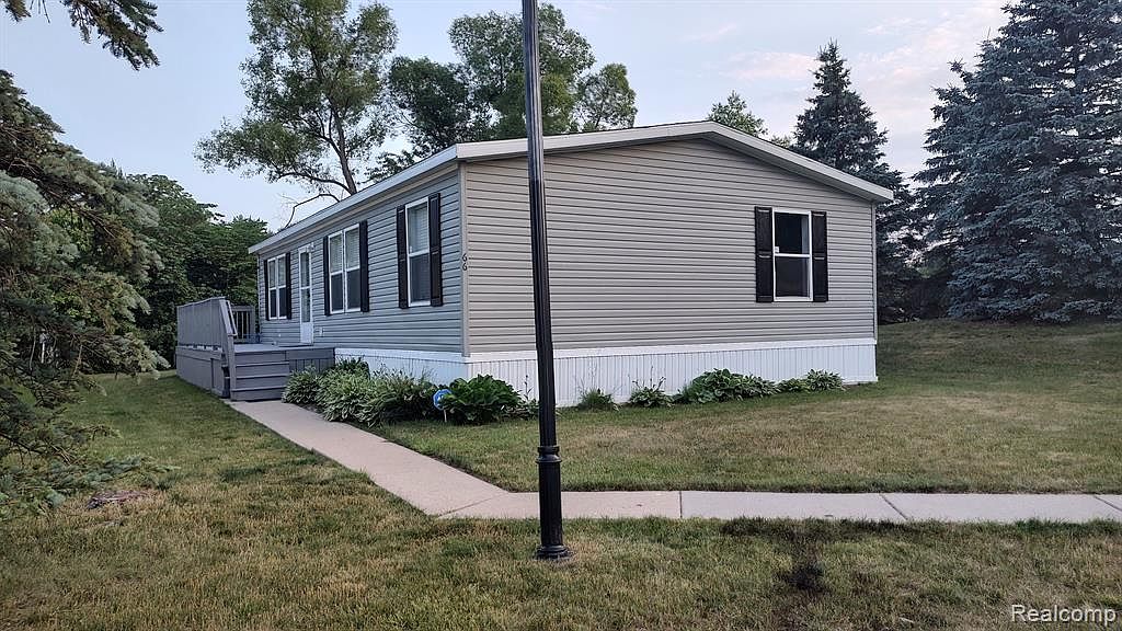 66 Grey Fox Ct, Grand Blanc, MI 48439 MLS 20230050937 Zillow