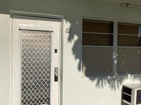 61 Ashby Cir, Deerfield Beach, FL