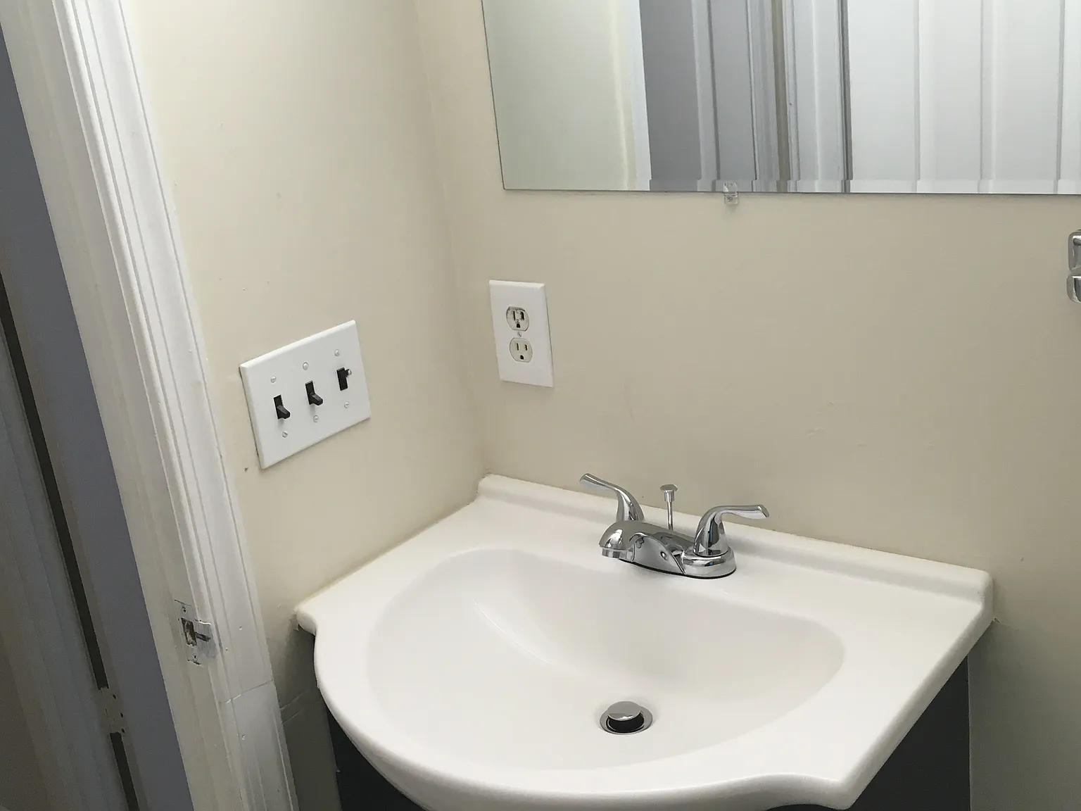 2 bed, 625 sqft, $1,625 — Photo 4