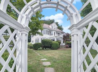 305 Commonwealth Ave, Newton, MA 02467