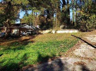 390 Cameo Dr, Riverdale, GA 30274