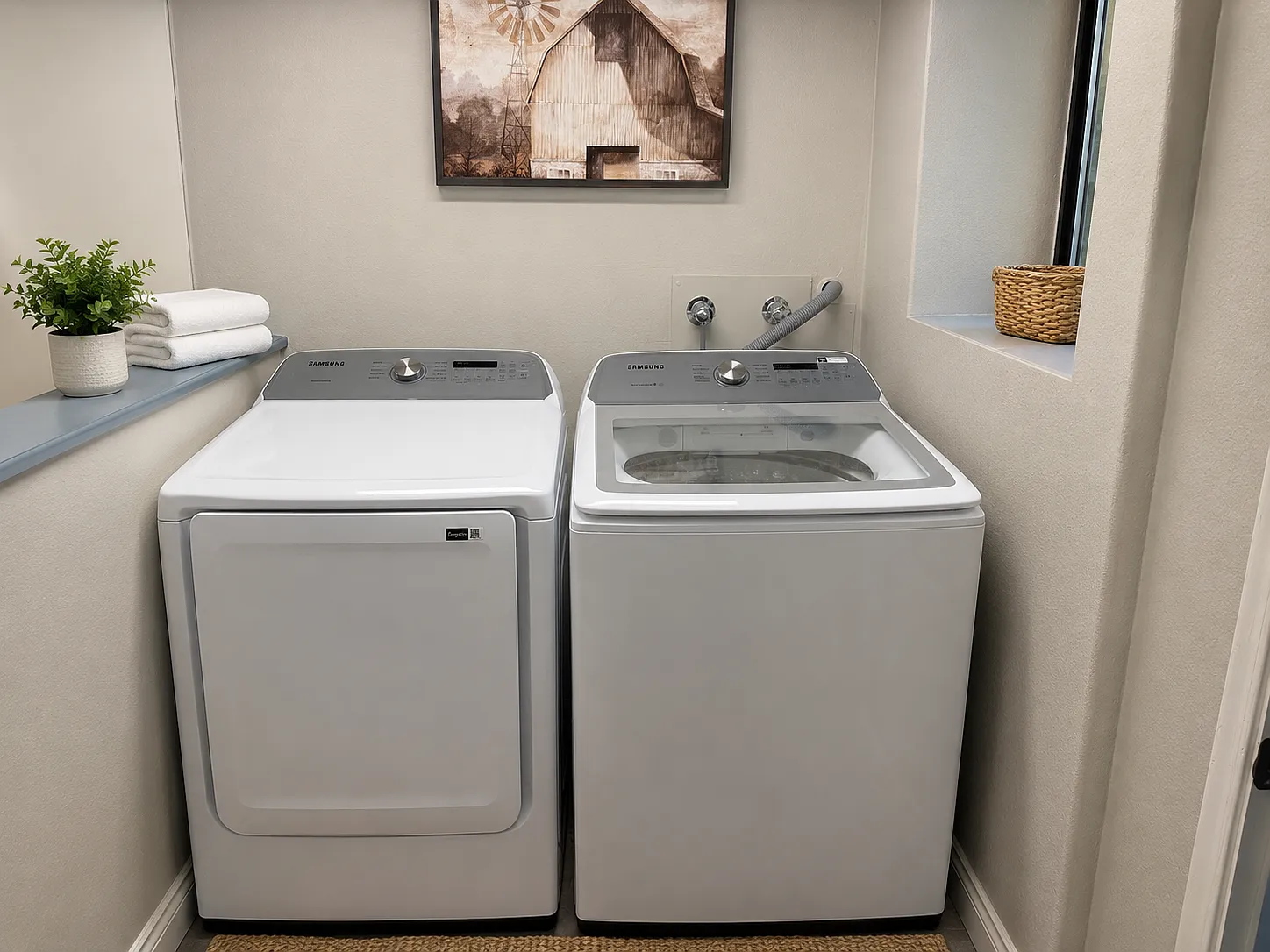 2 bed, 1000 sqft, $1,725 — Photo 4