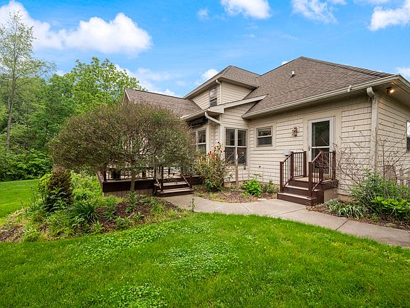 2nd image of 4783 Saintsbury Ct