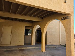 1032 Mockingbird Ln APT B, Clovis, NM 88101