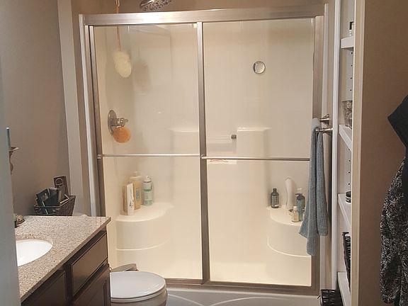 Master Bath - Large shower
