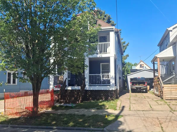 2038 Robin St #Up, Lakewood, OH 44107