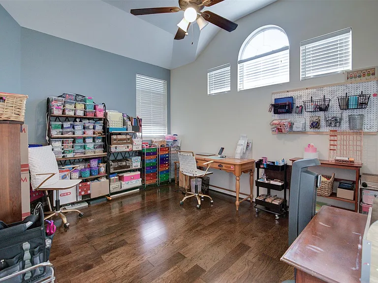 2802 Crescent Star Rd — Photo 18