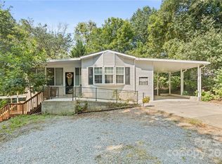 108 Bunny Trl, Hendersonville, NC 28791