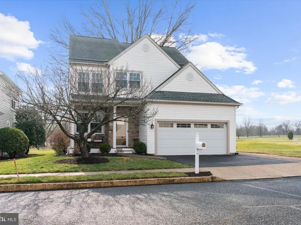 93 Saint Andrews Blvd, Limerick, PA 19468