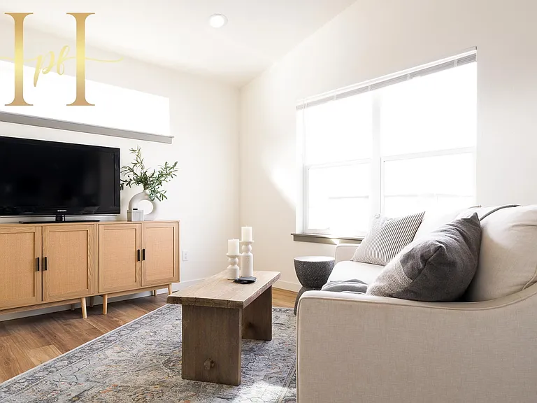 401 Creekside Way #B — Photo 4