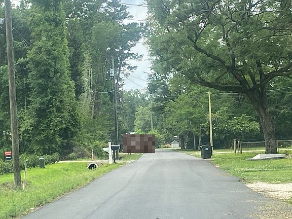 5th image of 7491 Coopers Landing Rd W