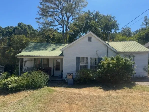 136 Greentop St, Hartsville, TN 37074