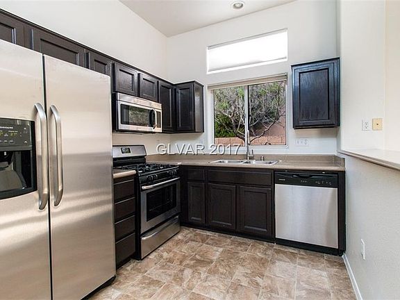2nd image of 10828 Clarion Ln