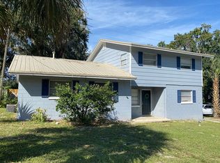 910 W Line St APT C, Leesburg, FL 34748