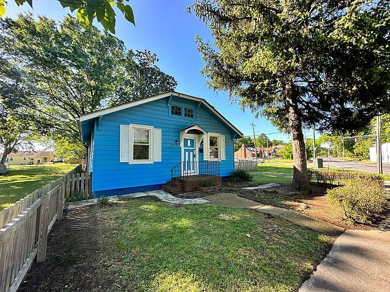 3154 Stockton St — Photo 1