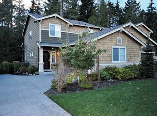 4702 Strathmore Cir SW, Pt Orchard, WA 98367