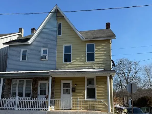 236 N Pine St, Tremont, PA 17981