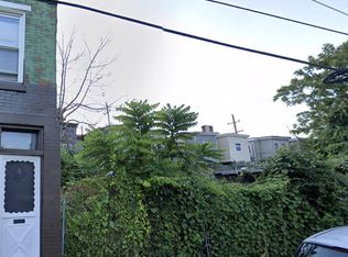 2518 N Leithgow St, Philadelphia, PA 19133