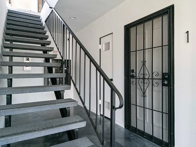 1410 Coronado Ave #1 — Photo 13