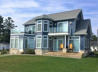 7330 Lakeview Dr, Lexington, MI 48450