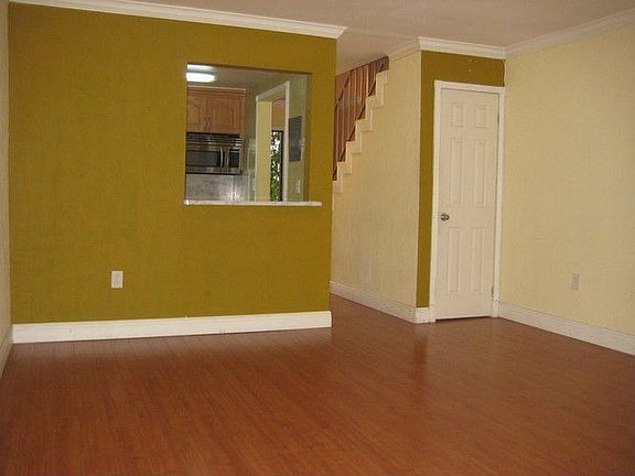 4th image of 1110 Salzedo St APT 2D