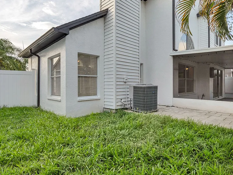 11804 Branch Mooring Dr — Photo 48