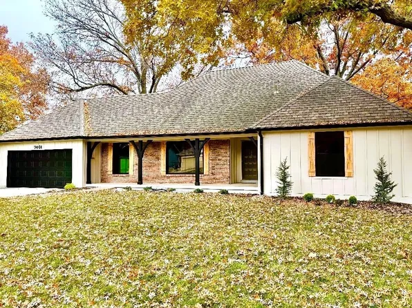 7401 W 101st St, Overland Park, KS 66212