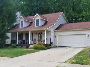 6454 Monroe Ln, North Ridgeville, OH 44039