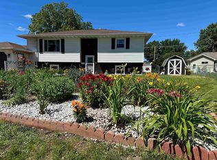 206 Hageman Ct, Mauston, WI 53948