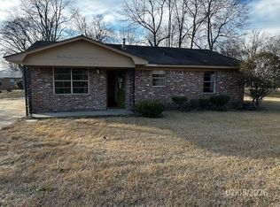 1013 Church St, Moorhead, MS 38761