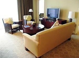 4th image of 3800 N Ocean Dr APT 508