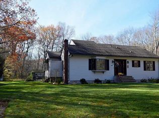 15 Mount Hygeia Rd, Foster, RI 02825