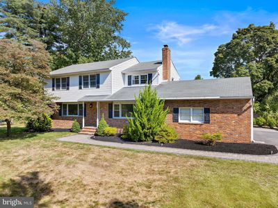 12 Berkshire Dr, Princeton Junction, NJ, 08550