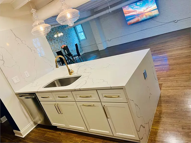 32 Peachtree St NW #1702 — Photo 5