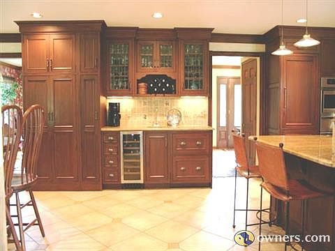 Wet bar with Wine Refig